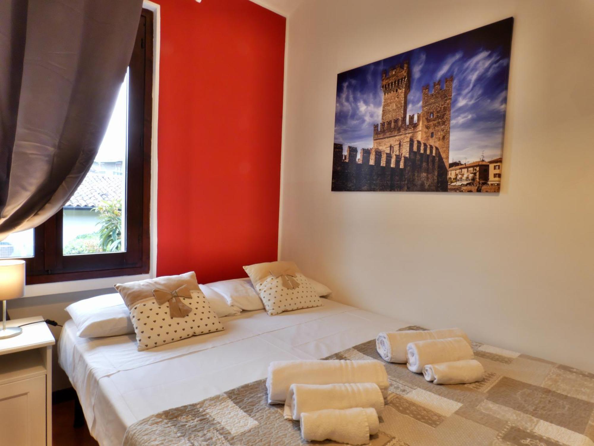 Garden Sweet House Desenzano Apartment Desenzano del Garda Luaran gambar