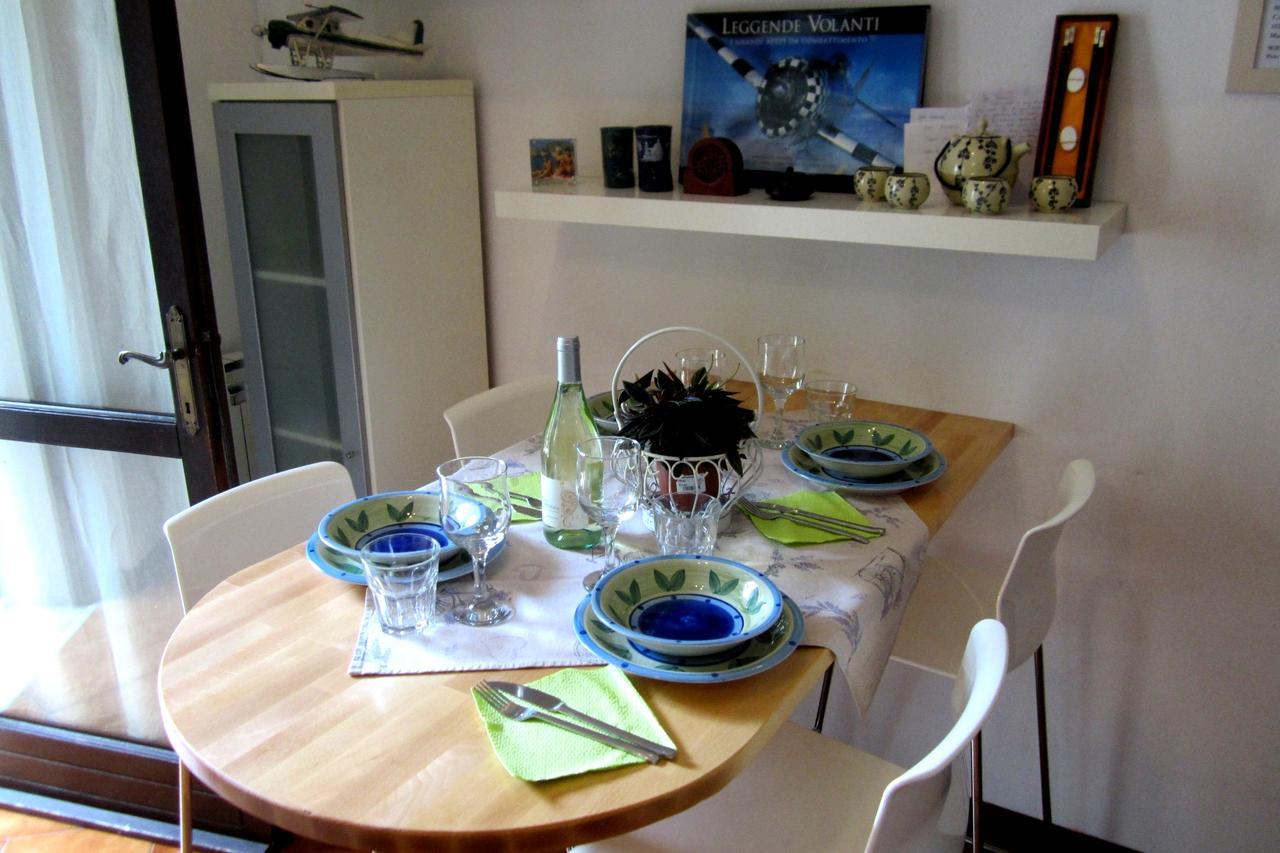 Garden Sweet House Desenzano Apartment Desenzano del Garda Luaran gambar