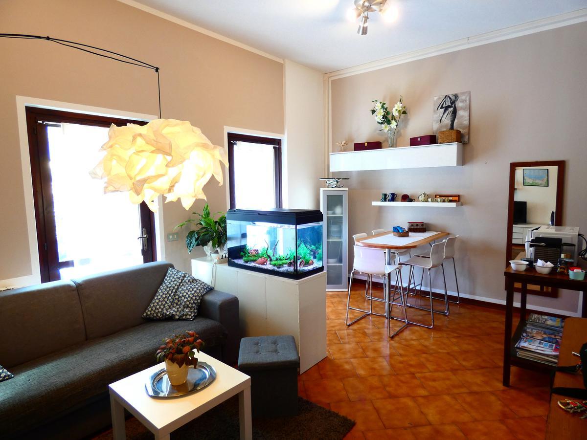 Garden Sweet House Desenzano Apartment Desenzano del Garda Luaran gambar