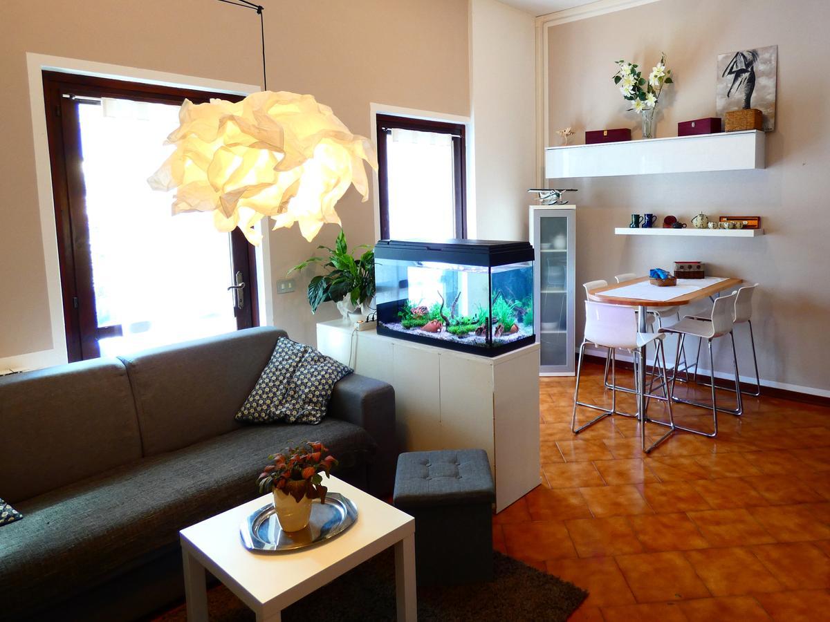 Garden Sweet House Desenzano Apartment Desenzano del Garda Luaran gambar